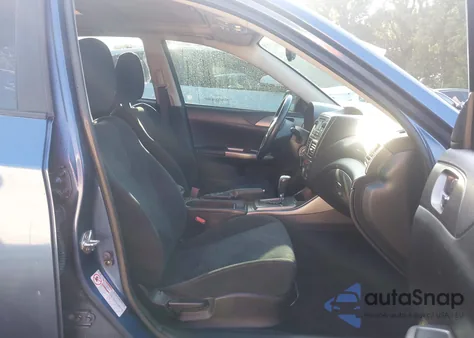 2011 Subaru Impreza 2.5I Premium из США, поврежденный, VIN JF1GH6B66BH804471